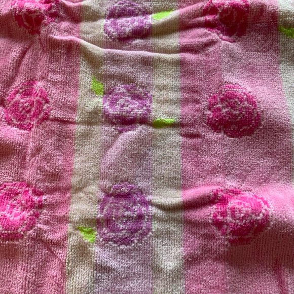 HELLO KITTY ROSE HANDKERCHIEF / TOWEL (2 ITEMS) - Picture 3 of 12